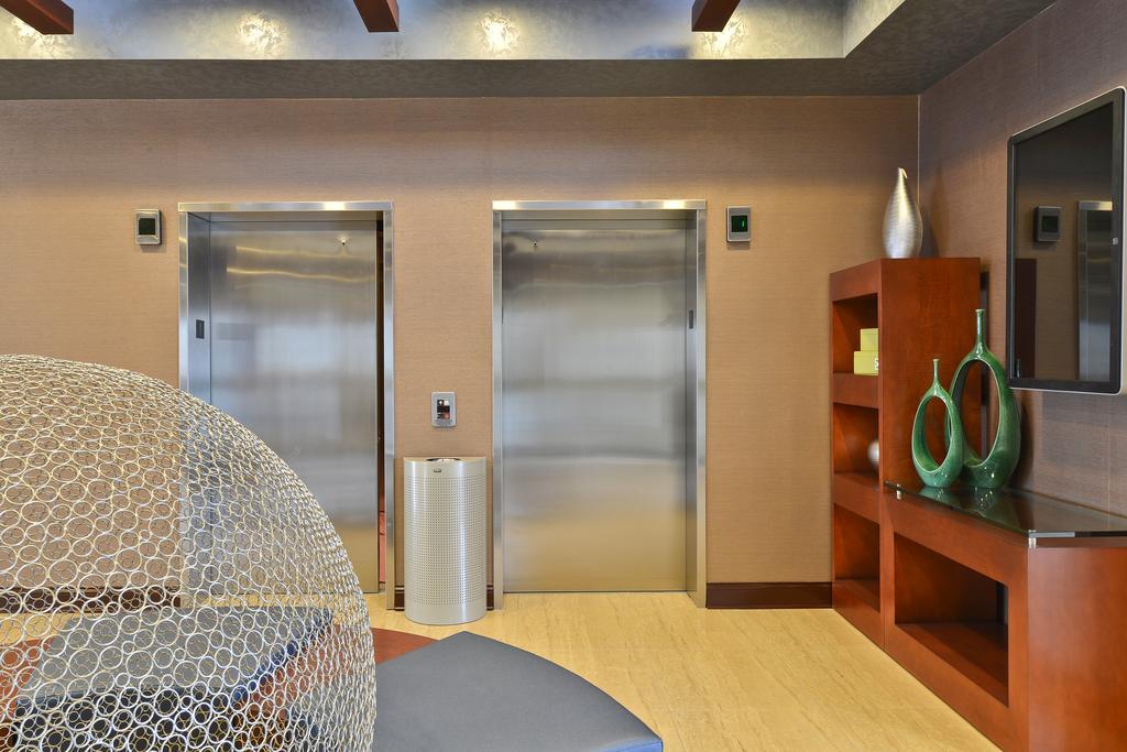 Wyndham Garden Elk Grove Village - O'Hare מראה חיצוני תמונה
