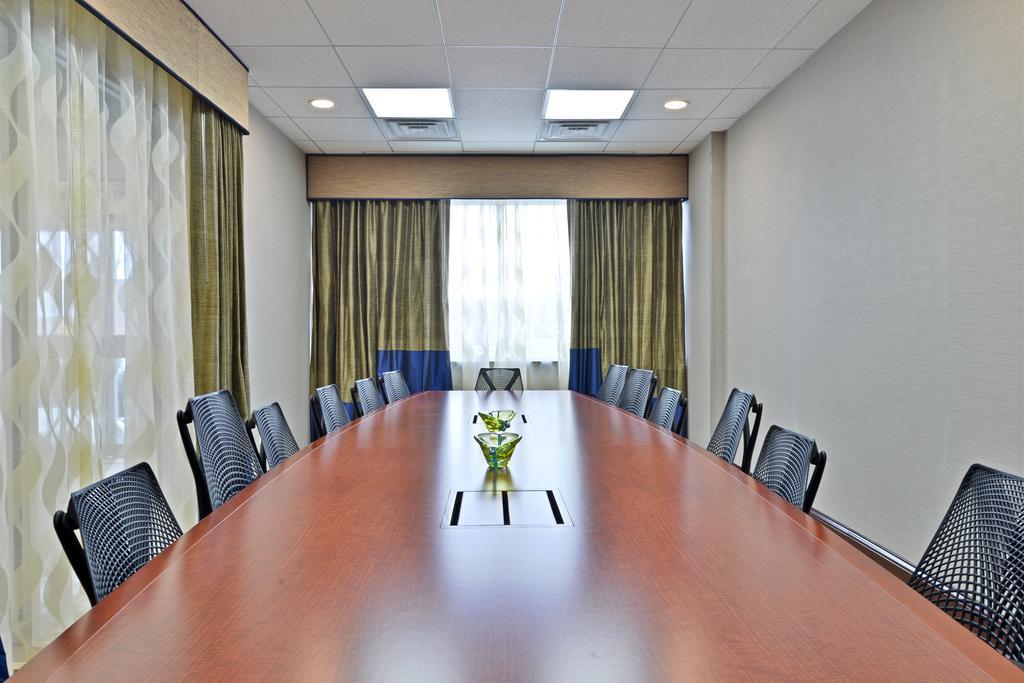 Wyndham Garden Elk Grove Village - O'Hare מראה חיצוני תמונה